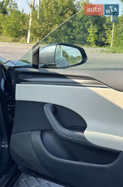 Лифтбек Tesla Model S 2024 в 