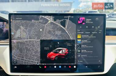 Лифтбек Tesla Model S 2021 в 