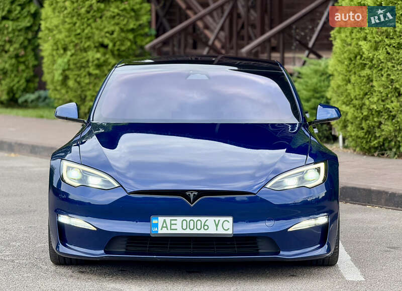 Лифтбек Tesla Model S 2022 в Днепре