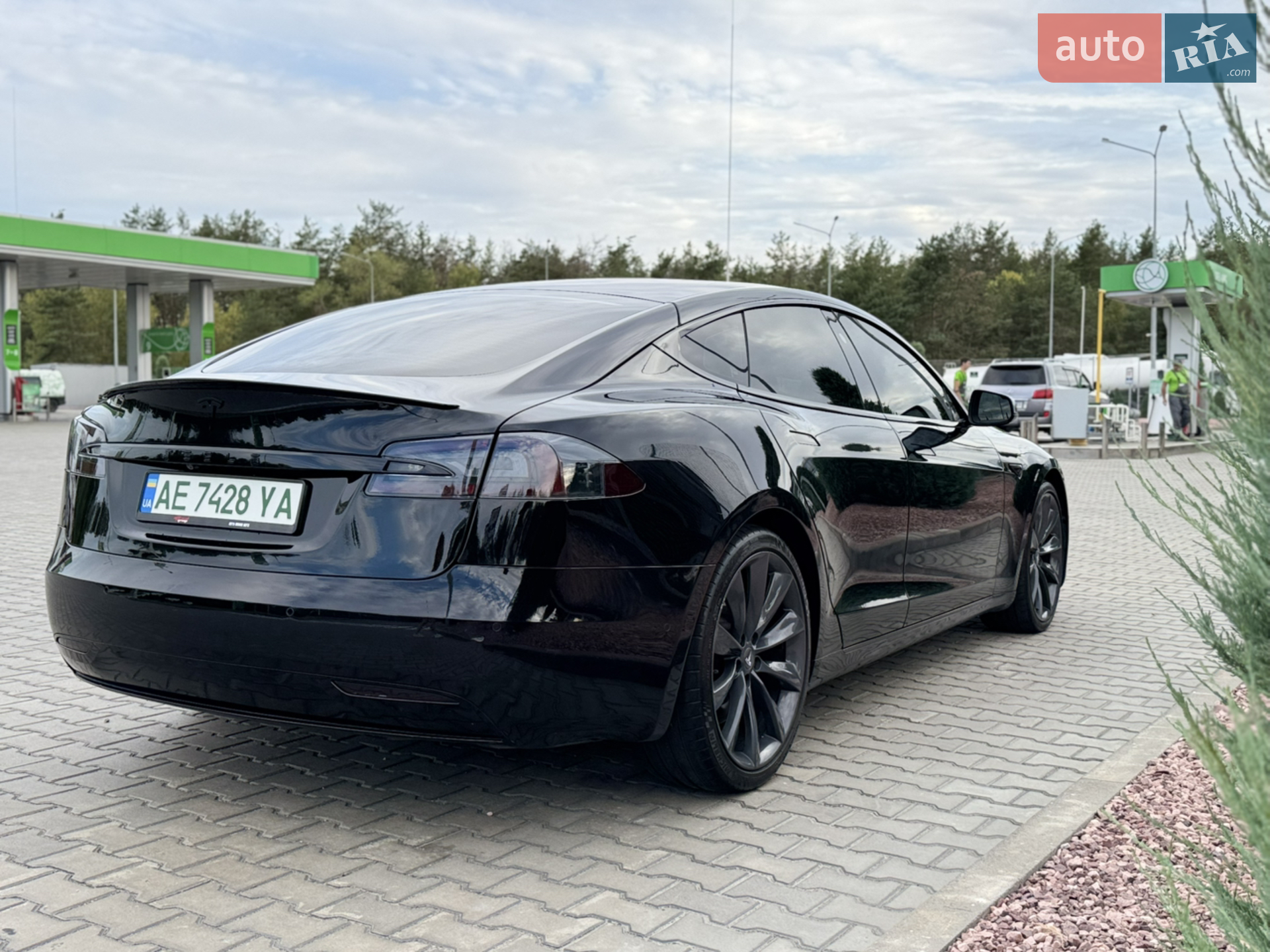2019 Tesla Model S - мініатюра 4