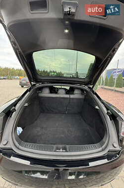 Лифтбек Tesla Model S 2019 в 
