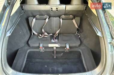 Лифтбек Tesla Model S 2014 в 
