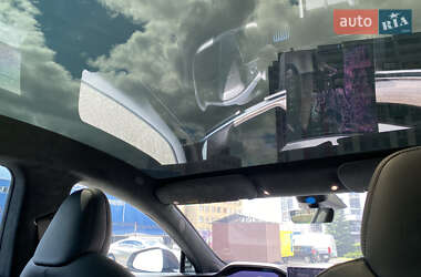 Лифтбек Tesla Model S 2022 в 
