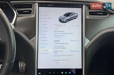 Лифтбек Tesla Model S 2013 в 