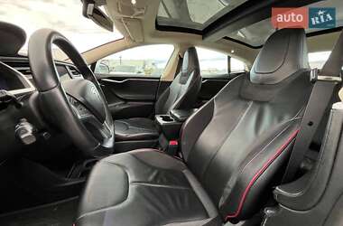 Лифтбек Tesla Model S 2013 в 