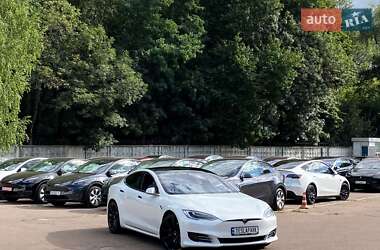 Лифтбек Tesla Model S 2020 в 