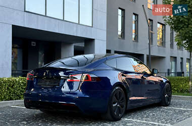 Лифтбек Tesla Model S 2021 в 