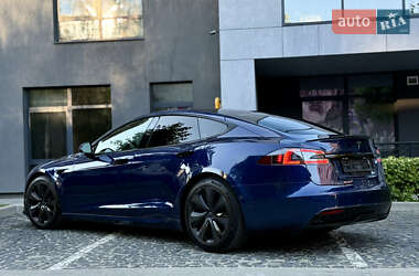 Лифтбек Tesla Model S 2021 в 