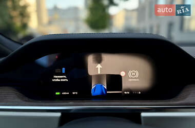 Лифтбек Tesla Model S 2021 в 