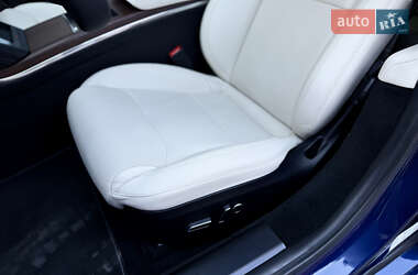 Лифтбек Tesla Model S 2021 в 