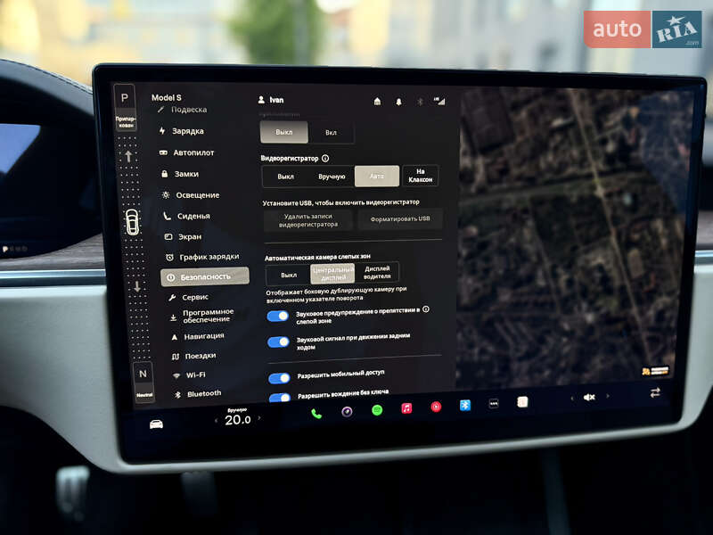Лифтбек Tesla Model S 2021 в Львове