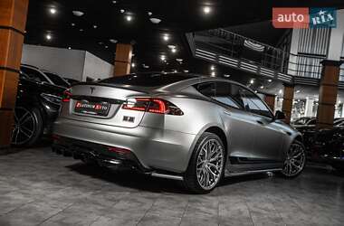 Лифтбек Tesla Model S 2021 в 