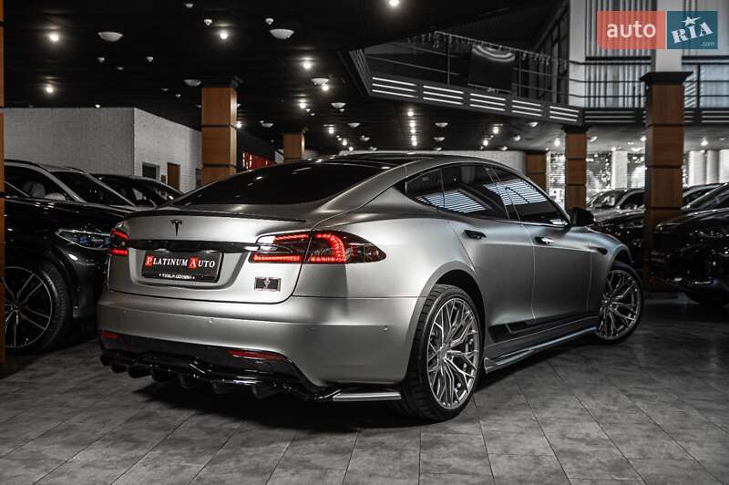 Ліфтбек Tesla Model S 2021 в Одесі фото 27 Ліфтбек Tesla Model S 2021 в Одесі