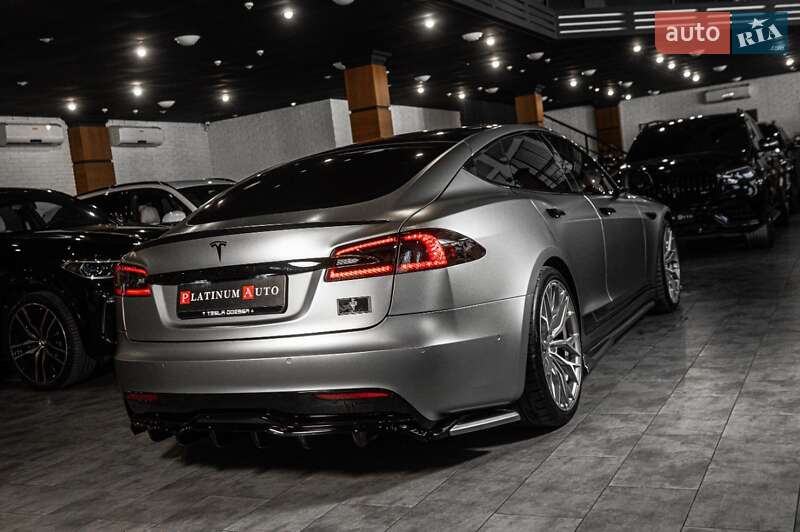 Ліфтбек Tesla Model S 2021 в Одесі фото 61 Ліфтбек Tesla Model S 2021 в Одесі