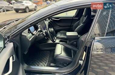 Ліфтбек Tesla Model S 2017 в 