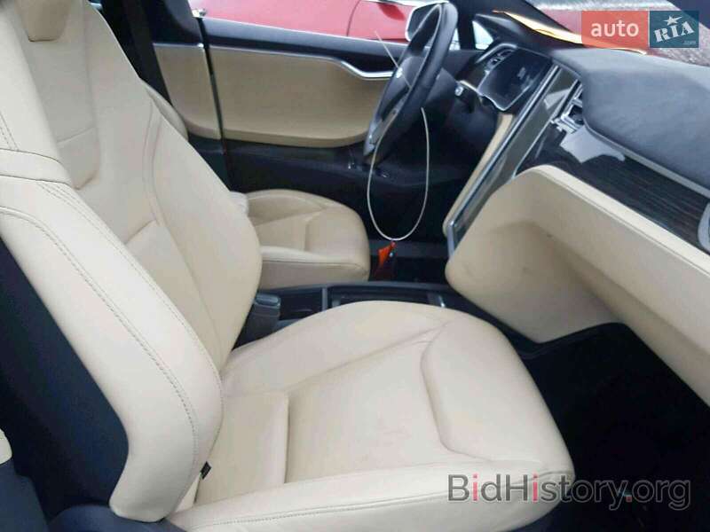 Ліфтбек Tesla Model S 2016 в Вишгороді