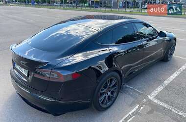 Лифтбек Tesla Model S 2021 в 