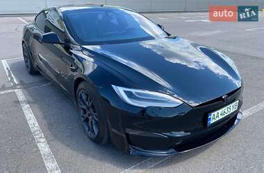 Лифтбек Tesla Model S 2021 в 
