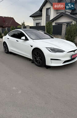 Лифтбек Tesla Model S 2022 в 