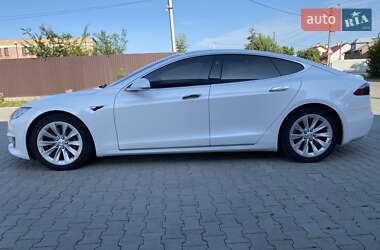 Лифтбек Tesla Model S 2016 в 