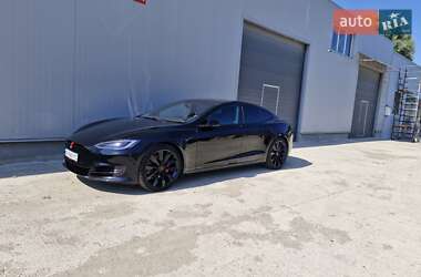 Лифтбек Tesla Model S 2020 в 
