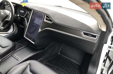Ліфтбек Tesla Model S 2016 в Петропавлівській Борщагівці