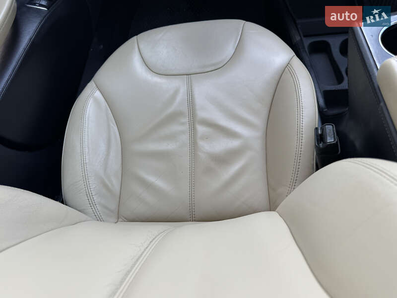 Ліфтбек Tesla Model S 2013 в Дніпрі