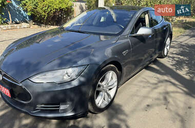 Ліфтбек Tesla Model S 2014 в 