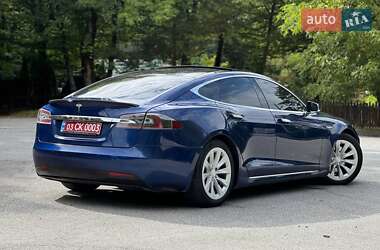 Лифтбек Tesla Model S 2017 в 