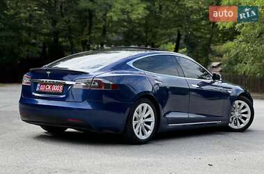 Лифтбек Tesla Model S 2017 в 