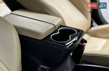 Лифтбек Tesla Model S 2017 в 