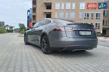 Ліфтбек Tesla Model S 2014 в 