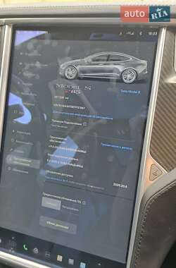 Ліфтбек Tesla Model S 2014 в 