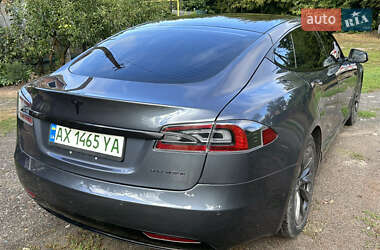 Ліфтбек Tesla Model S 2020 в 