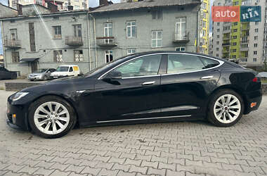 Ліфтбек Tesla Model S 2016 в 