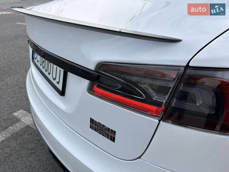 Ліфтбек Tesla Model S 2021 в Львові фото 11 Ліфтбек Tesla Model S 2021 в Львові
