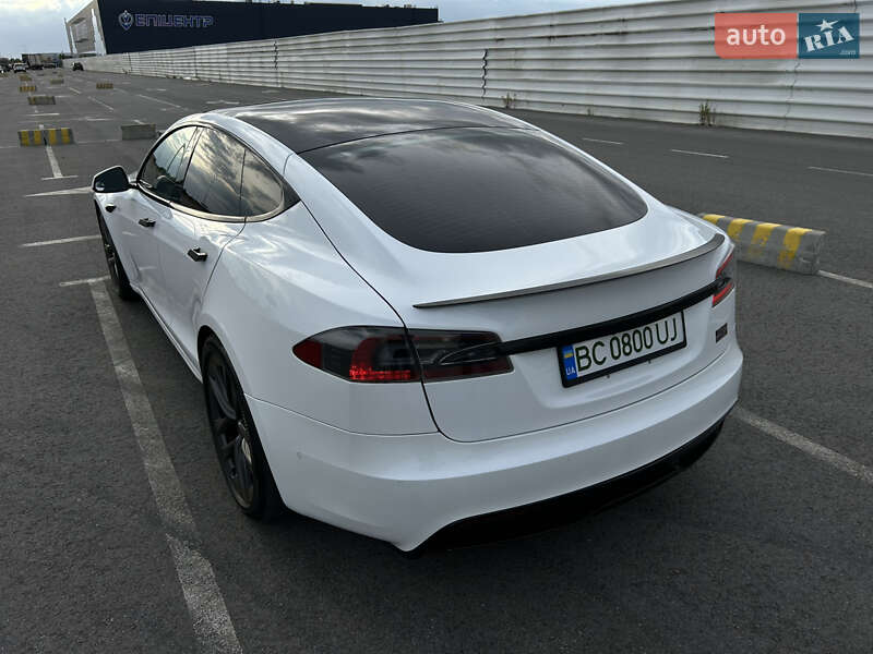 Ліфтбек Tesla Model S 2021 в Львові фото 31 Ліфтбек Tesla Model S 2021 в Львові
