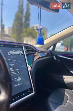 Ліфтбек Tesla Model S 2013 в 