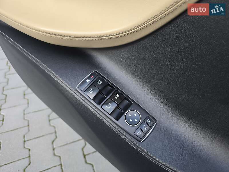Ліфтбек Tesla Model S 2014 в Хмельницькому