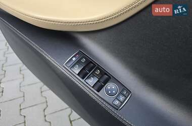 Лифтбек Tesla Model S 2014 в 