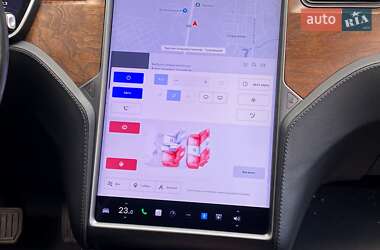 Лифтбек Tesla Model S 2020 в 