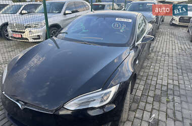 Ліфтбек Tesla Model S 2018 в 