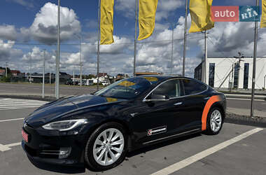 Лифтбек Tesla Model S 2018 в 