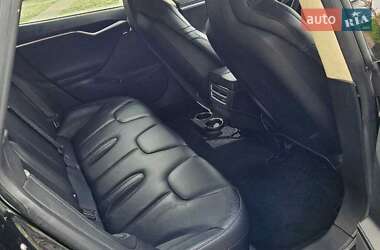 Ліфтбек Tesla Model S 2016 в 