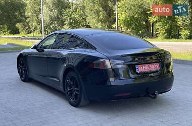 Лифтбек Tesla Model S 2018 в Луцке