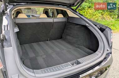 Лифтбек Tesla Model S 2013 в 