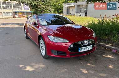 Ліфтбек Tesla Model S 2016 в 