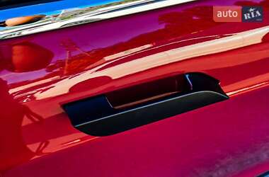 Ліфтбек Tesla Model S 2013 в 