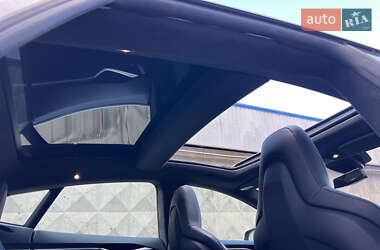 Лифтбек Tesla Model S 2014 в 
