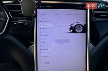 Ліфтбек Tesla Model S 2017 в 